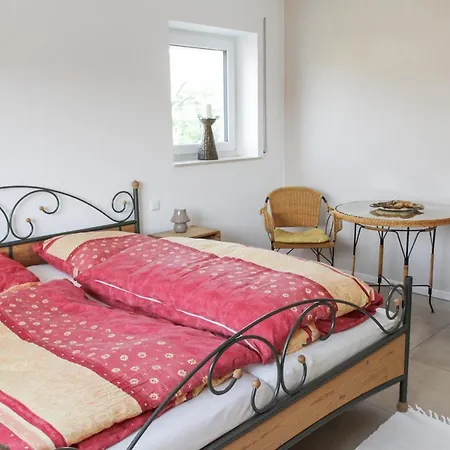 Wunderschoene, Helle 3-zi-whg Mit Grossem Balkon Apartment
