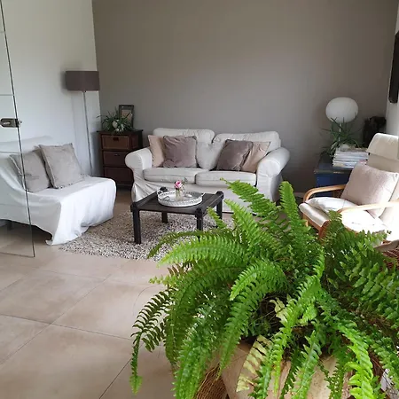 Apartmán Wunderschoene, Helle 3-zi-whg Mit Grossem Balkon *